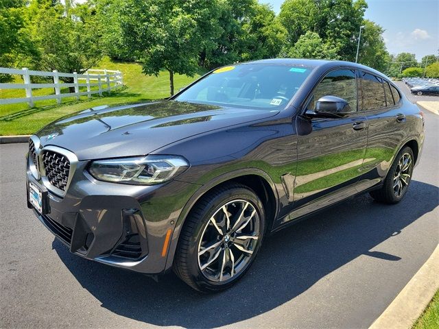 2022 BMW X4 xDrive30i