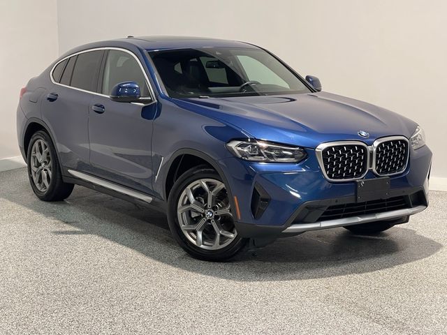 2022 BMW X4 xDrive30i