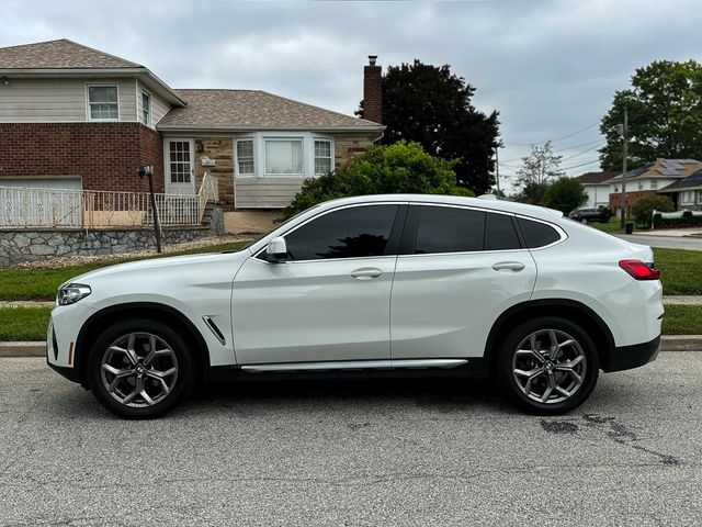 2022 BMW X4 xDrive30i