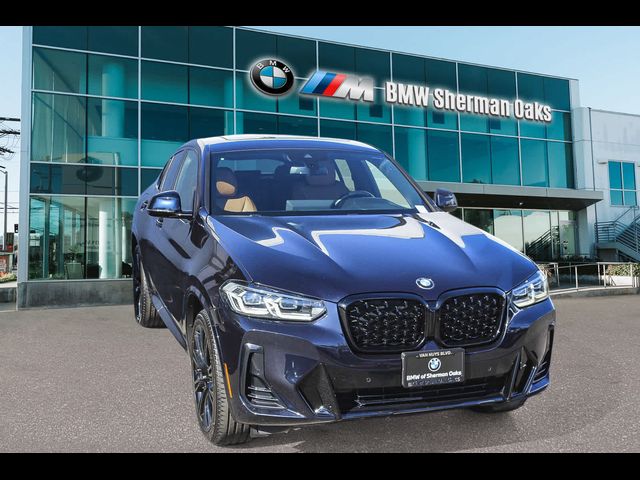 2022 BMW X4 xDrive30i