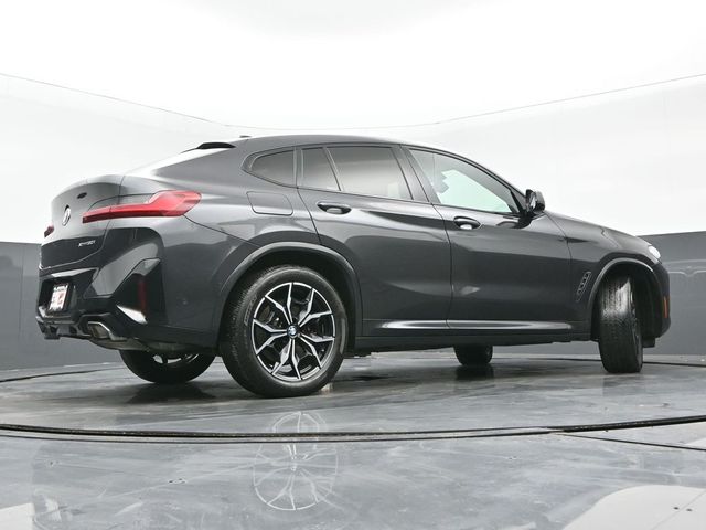 2022 BMW X4 xDrive30i