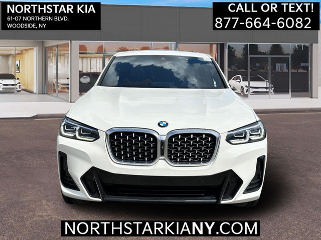 2022 BMW X4 xDrive30i