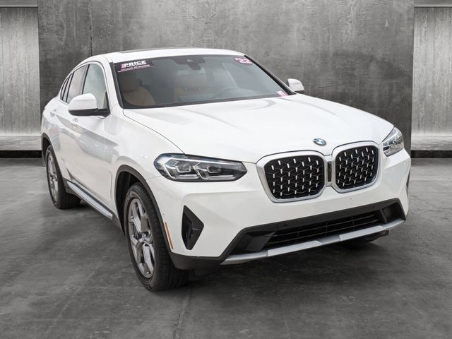 2022 BMW X4 xDrive30i