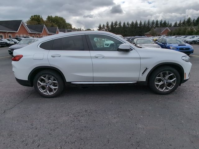 2022 BMW X4 xDrive30i