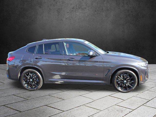 2022 BMW X4 xDrive30i