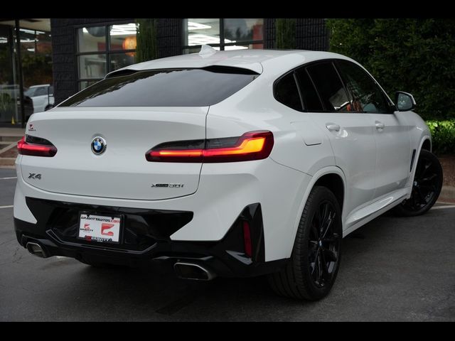 2022 BMW X4 xDrive30i