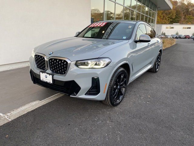 2022 BMW X4 xDrive30i