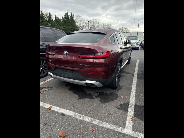 2022 BMW X4 xDrive30i