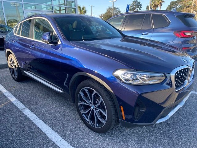 2022 BMW X4 xDrive30i