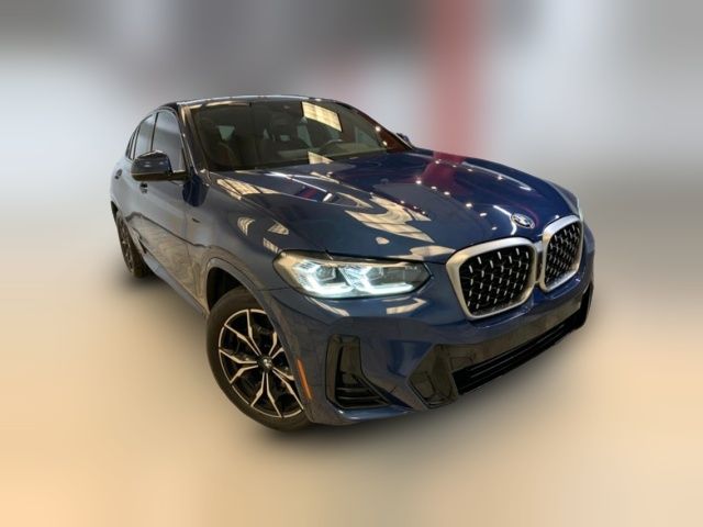 2022 BMW X4 xDrive30i