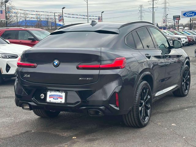 2022 BMW X4 xDrive30i