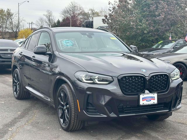 2022 BMW X4 xDrive30i