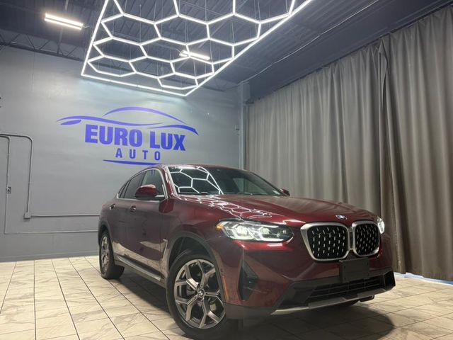 2022 BMW X4 xDrive30i