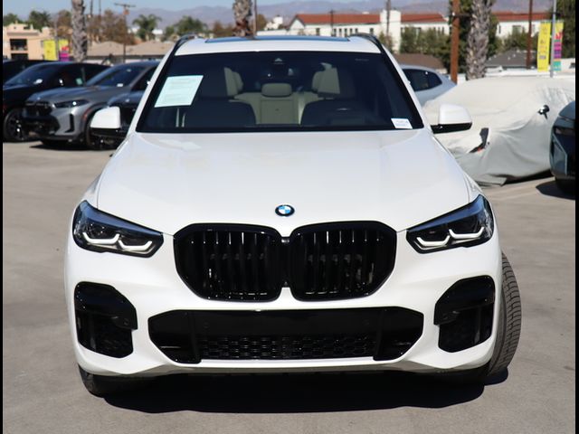 2022 BMW X5 M50i