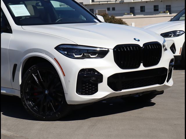 2022 BMW X5 M50i