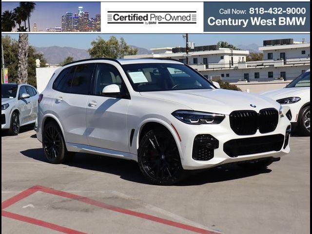 2022 BMW X5 M50i