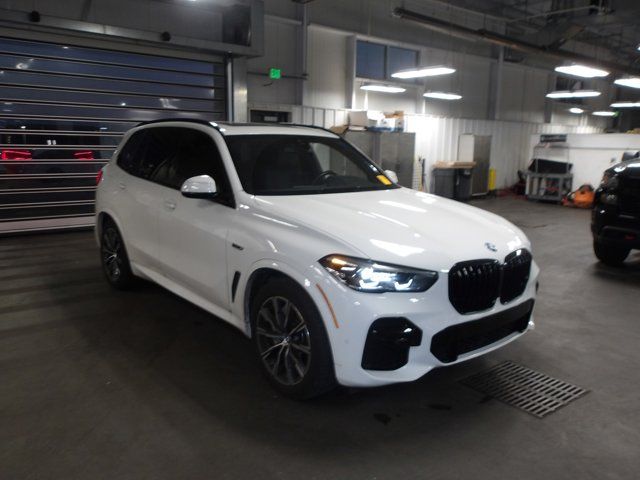 2022 BMW X5 xDrive45e