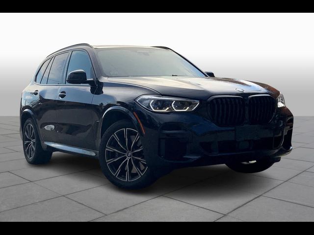 2022 BMW X5 M50i