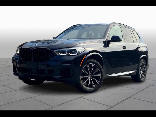 2022 BMW X5 M50i