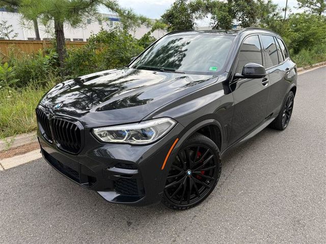 2022 BMW X5 M50i