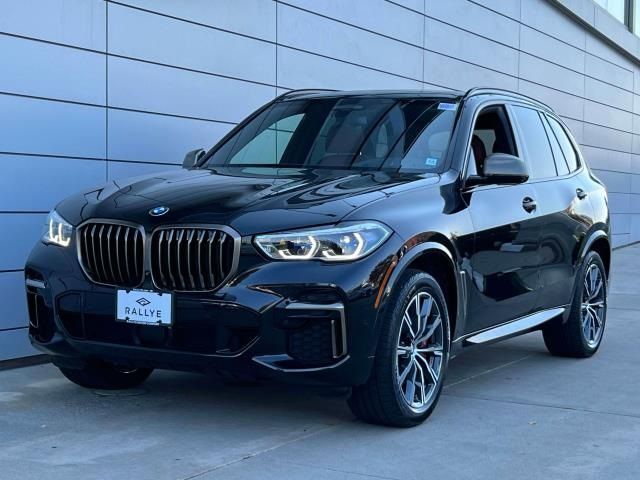 2022 BMW X5 M50i