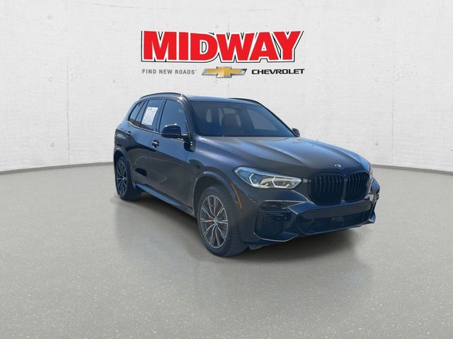 2022 BMW X5 M50i