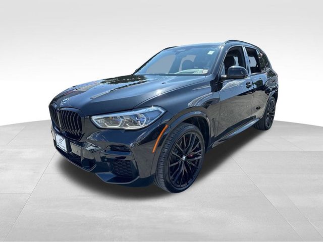 2022 BMW X5 M50i