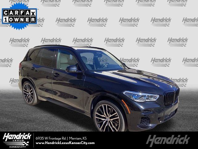 2022 BMW X5 M50i