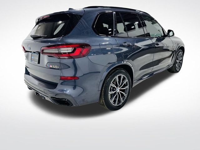 2022 BMW X5 M50i