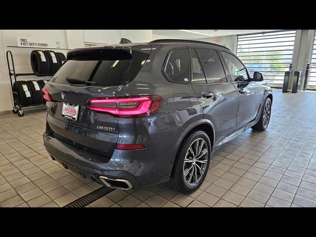 2022 BMW X5 M50i