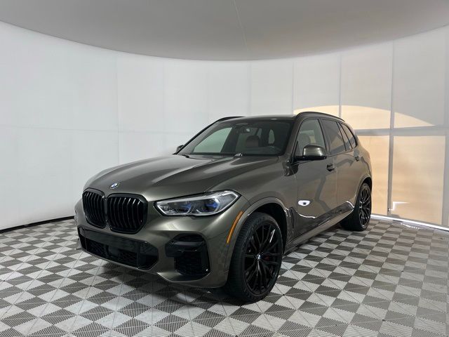 2022 BMW X5 M50i