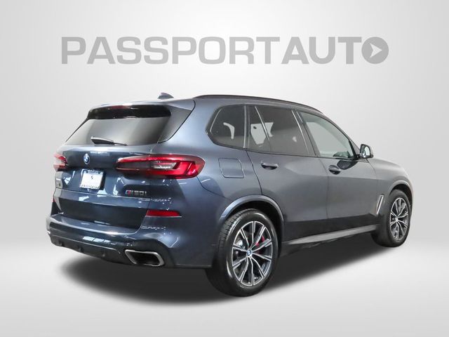 2022 BMW X5 M50i