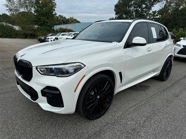 2022 BMW X5 M50i