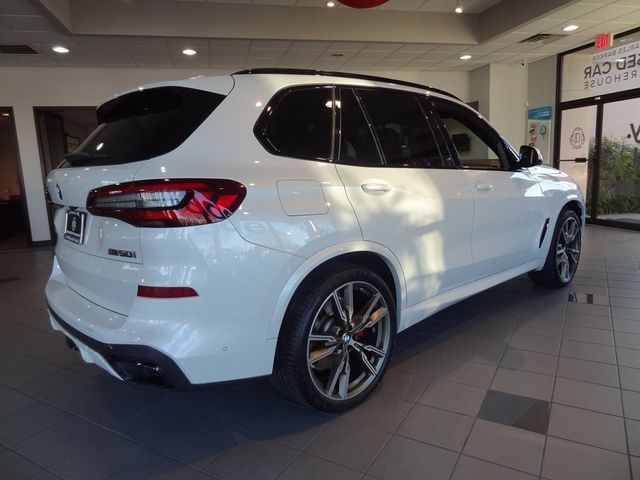 2022 BMW X5 M50i