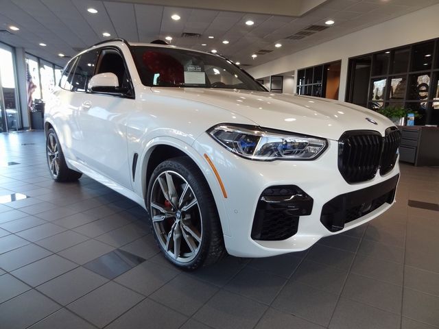 2022 BMW X5 M50i