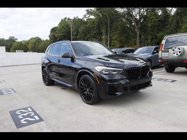 2022 BMW X5 M50i