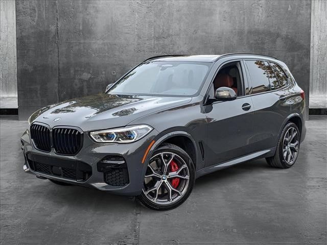 2022 BMW X5 M50i