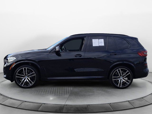 2022 BMW X5 M50i