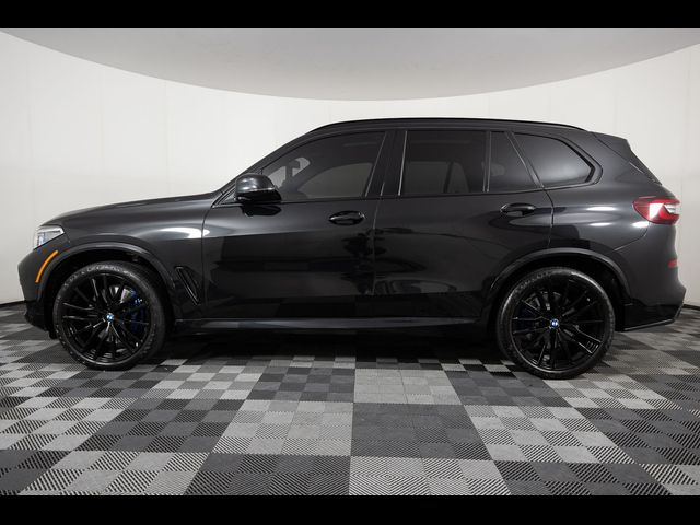 2022 BMW X5 M50i