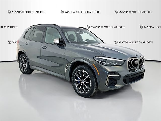 2022 BMW X5 M50i