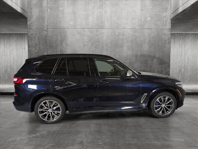 2022 BMW X5 M50i