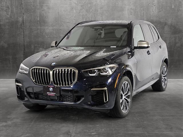 2022 BMW X5 M50i