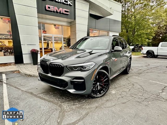 2022 BMW X5 M50i