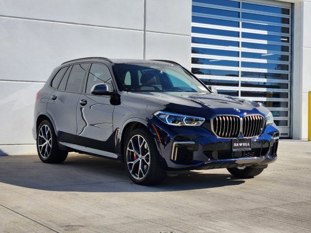 2022 BMW X5 M50i