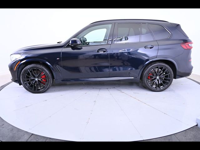 2022 BMW X5 M50i