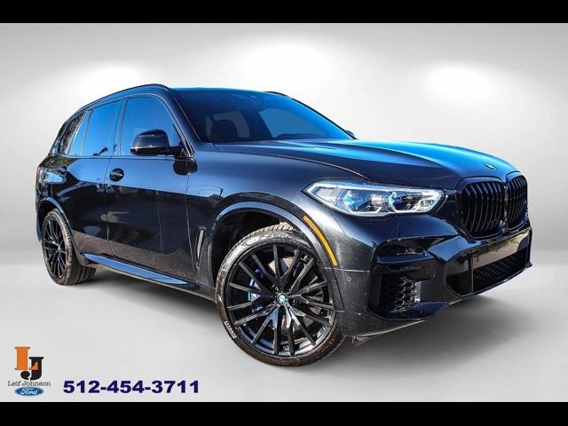 2022 BMW X5 M50i