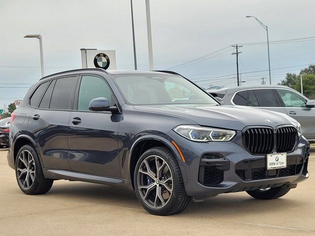 2022 BMW X5 M50i