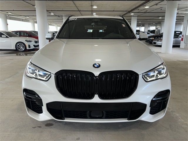 2022 BMW X5 M50i