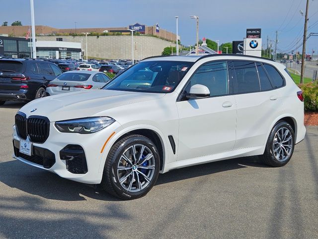 2022 BMW X5 M50i