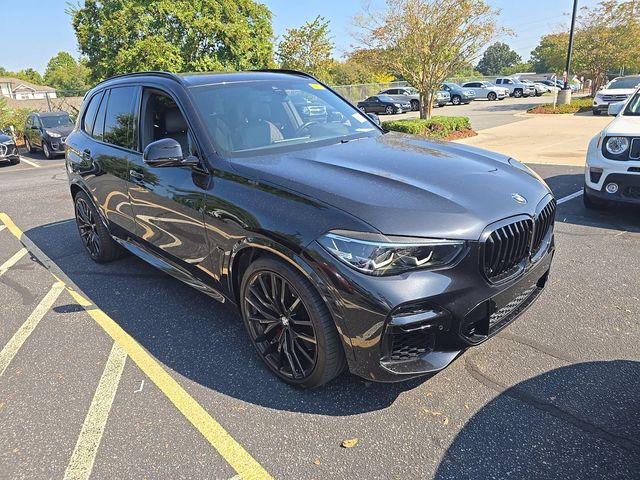 2022 BMW X5 M50i